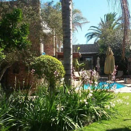 Earthbound Guest House Oudtshoorn Exterior foto